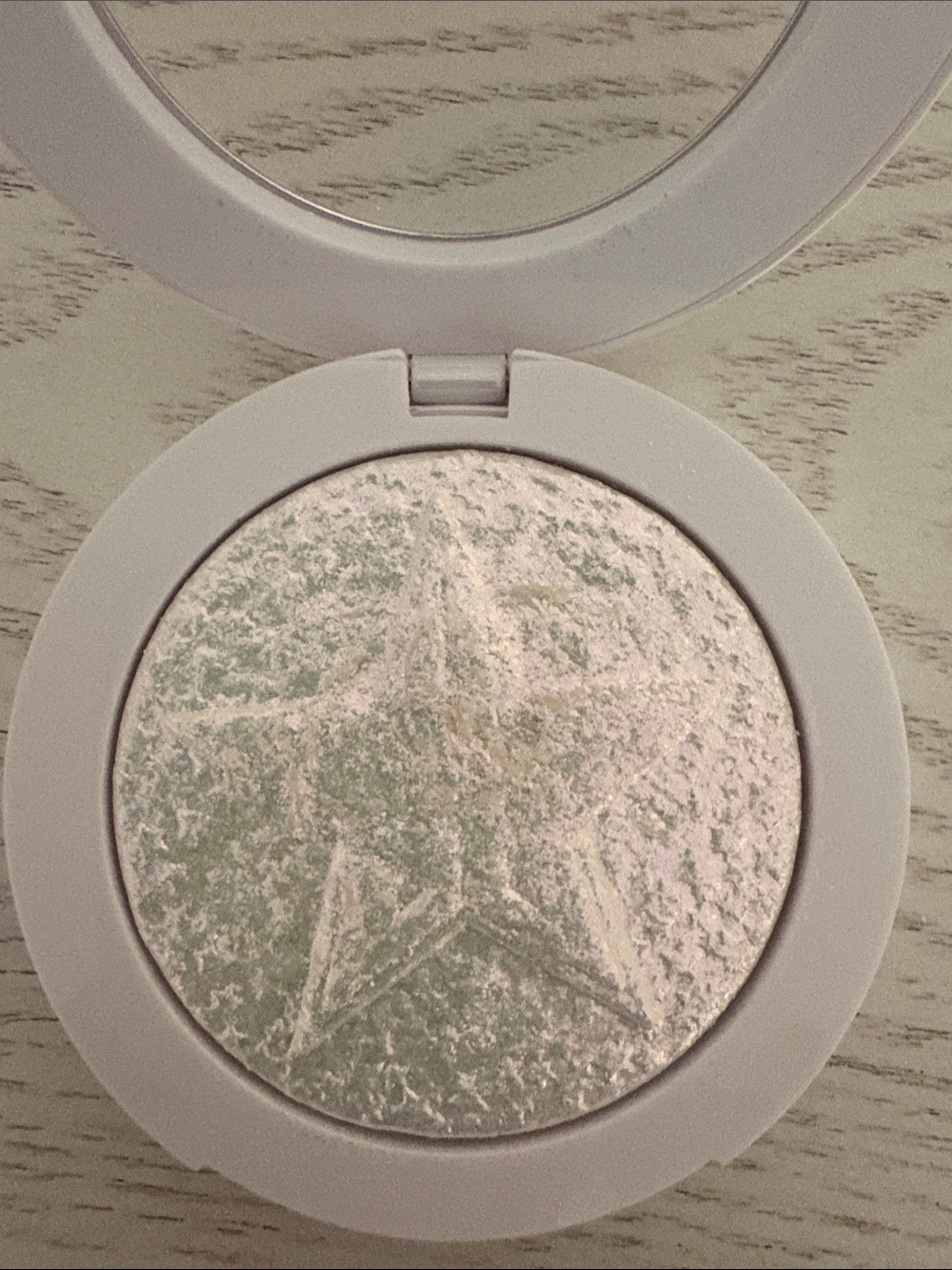 Jeffree Star Extreme Frost Highlighter - Lick My Glit - Picture 5 of 5